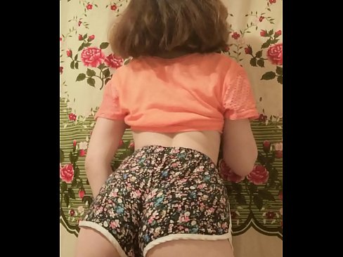 ❤️ Dhallaan yar oo sexy ah oo iska siibaysa surwaalka gaaban ee kamarada ❤ Muqaal dabada %so.redpornpictures.ru ️❤
